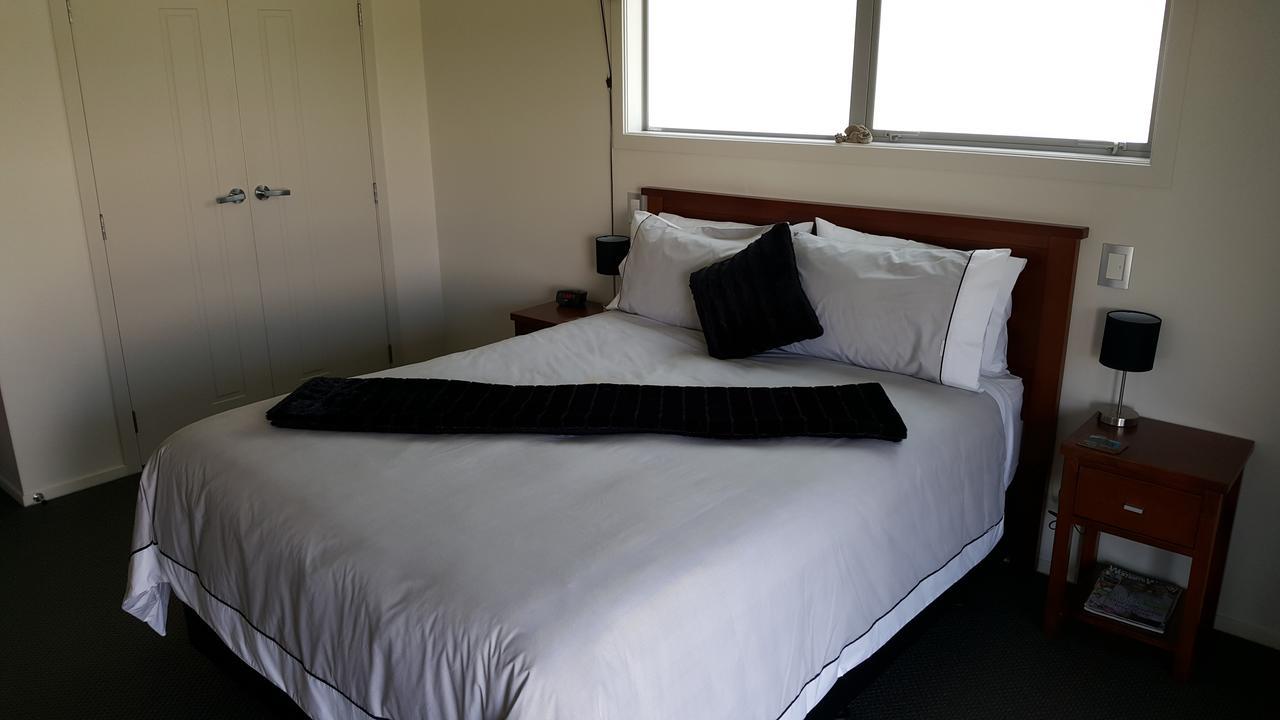 Athenree Waterside Accommodation Eksteriør bilde